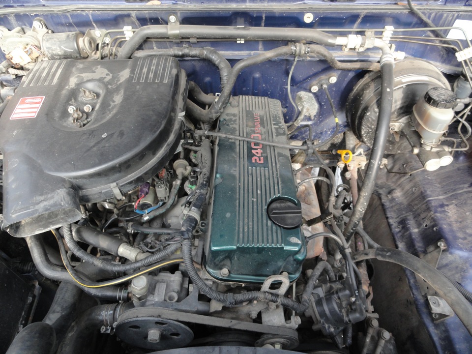 Запах горелого масла в салоне. — Nissan Datsun (D21), 2,4 л, 1997 года ...