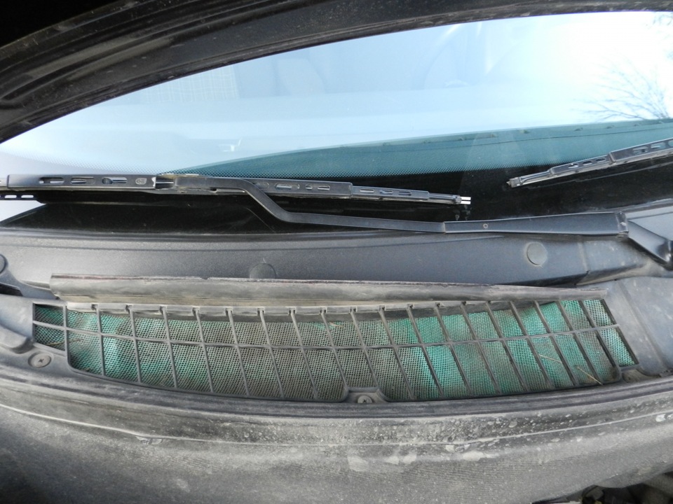 Сетка на печку — от пескПЕСКА от ЛИСТЬЕВ! — Lada Приора седан, 1,6 л ...