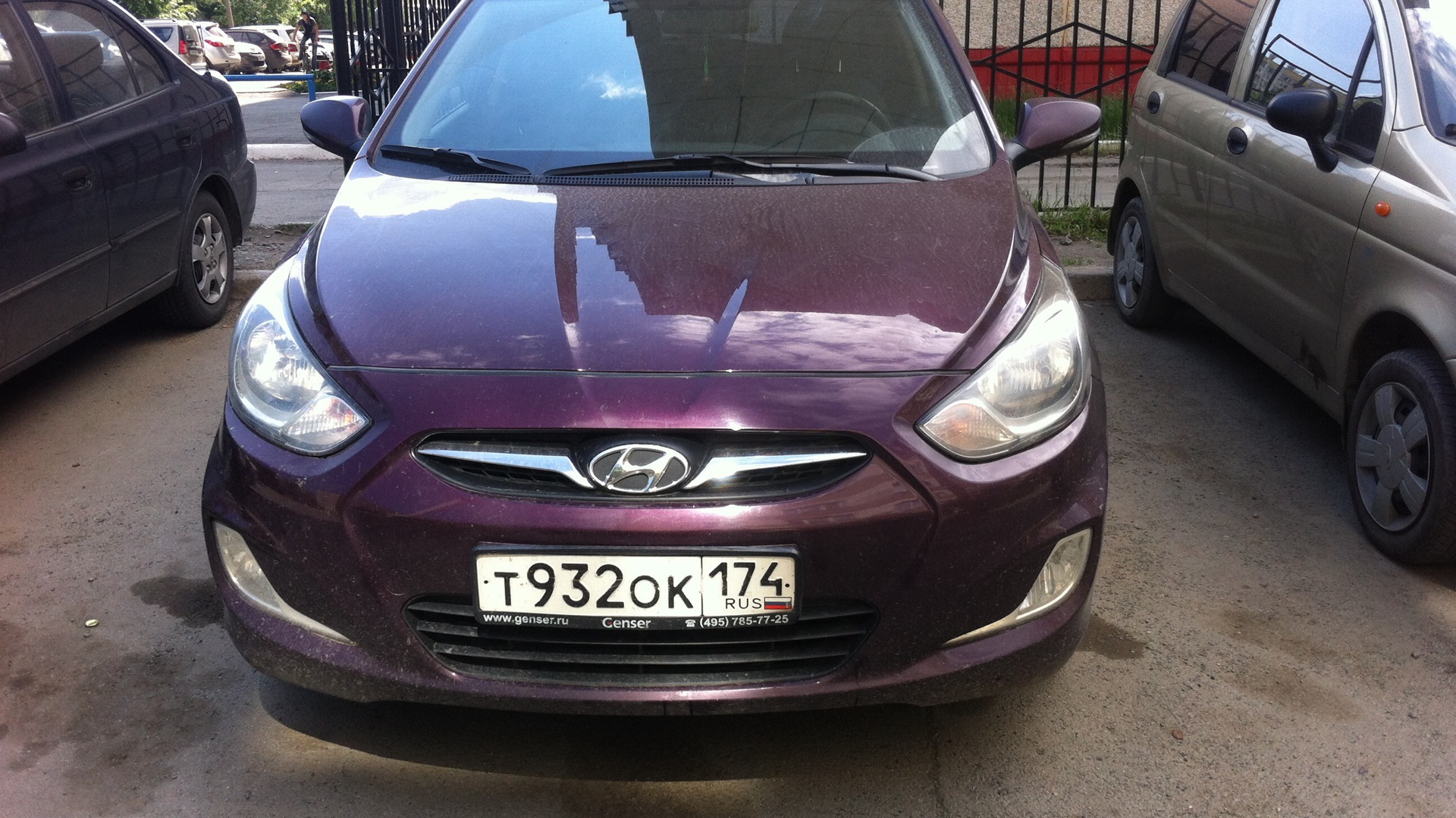 Hyundai Solaris 1.4 бензиновый 2011 | Фиолетовый металлик на DRIVE2