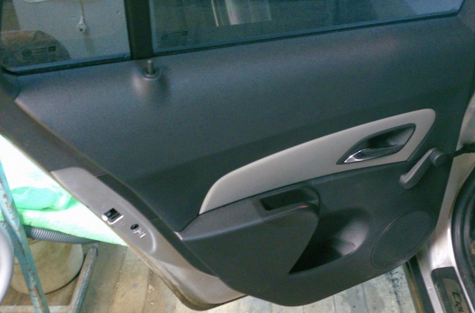 ЭСП в задние двери. — Chevrolet Cruze Station Wagon, 1,8 л, 2013 года |  тюнинг | DRIVE2
