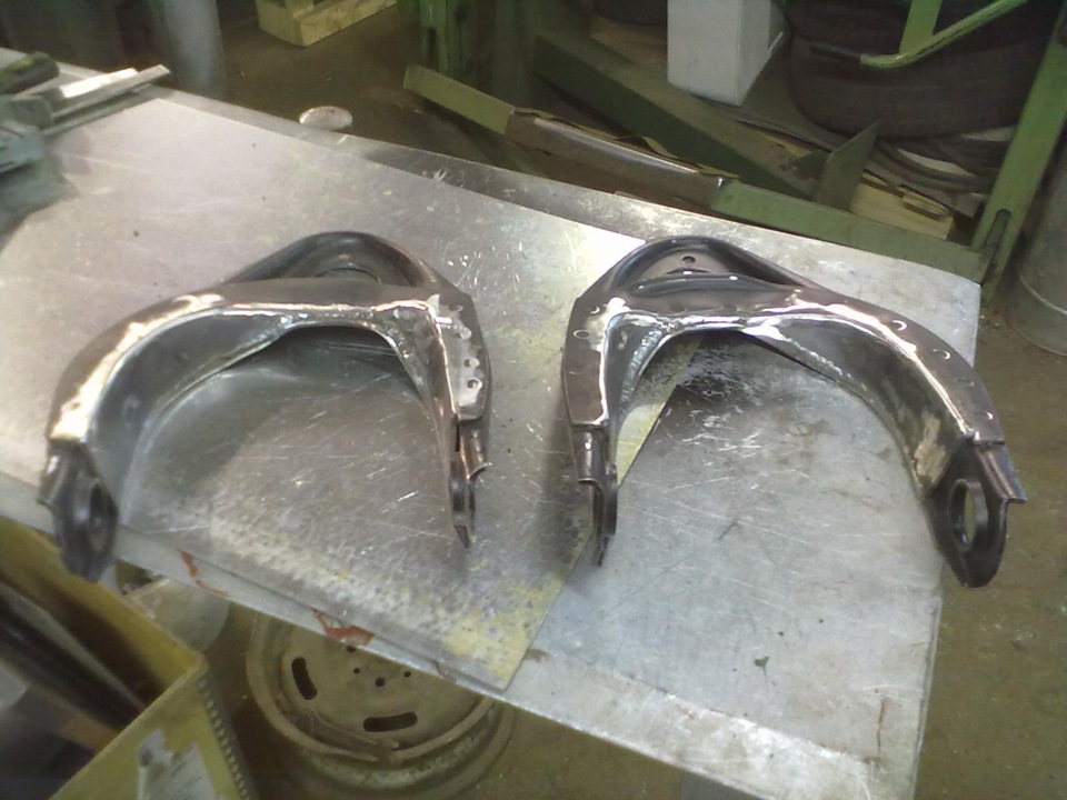 Удлинение верхнего. Удлинение верхнего. Расчет забойного давления в скважине формула. Формула расчета целевого давления забойного. Мюллер и сын брюки построение и моделирование.