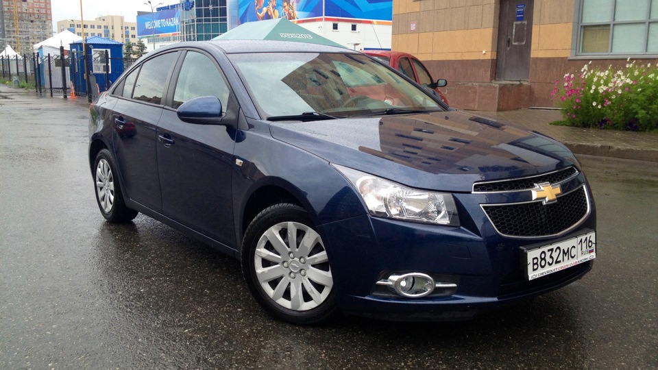 Chevrolet Cruze синий