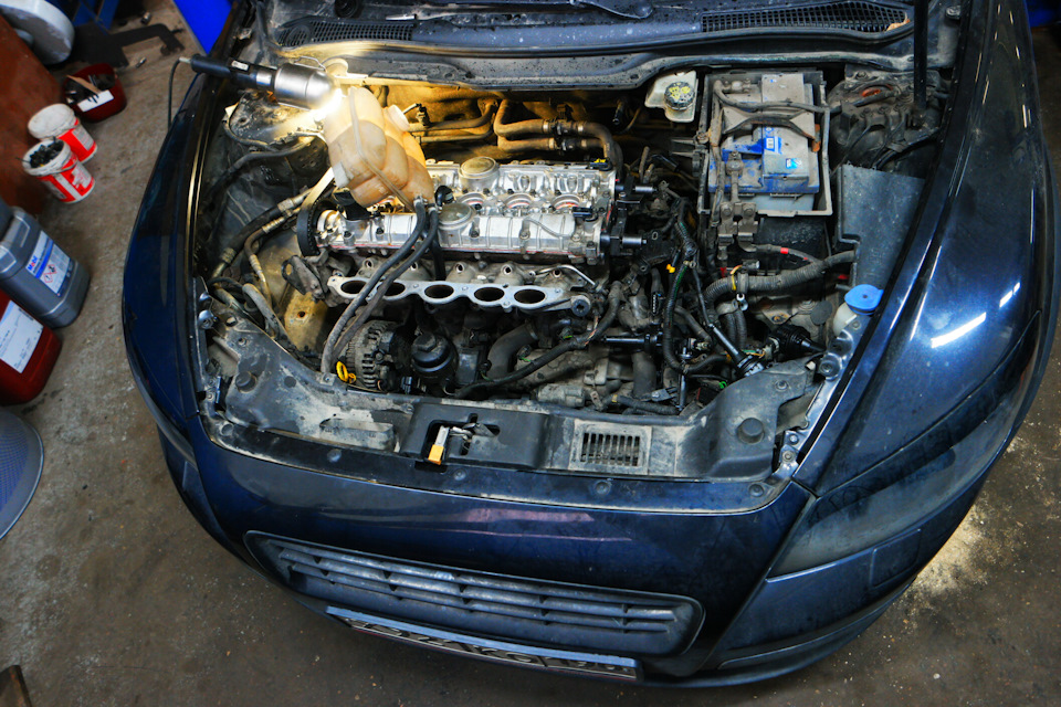 Под капотом вольво с30 — Volvo C30