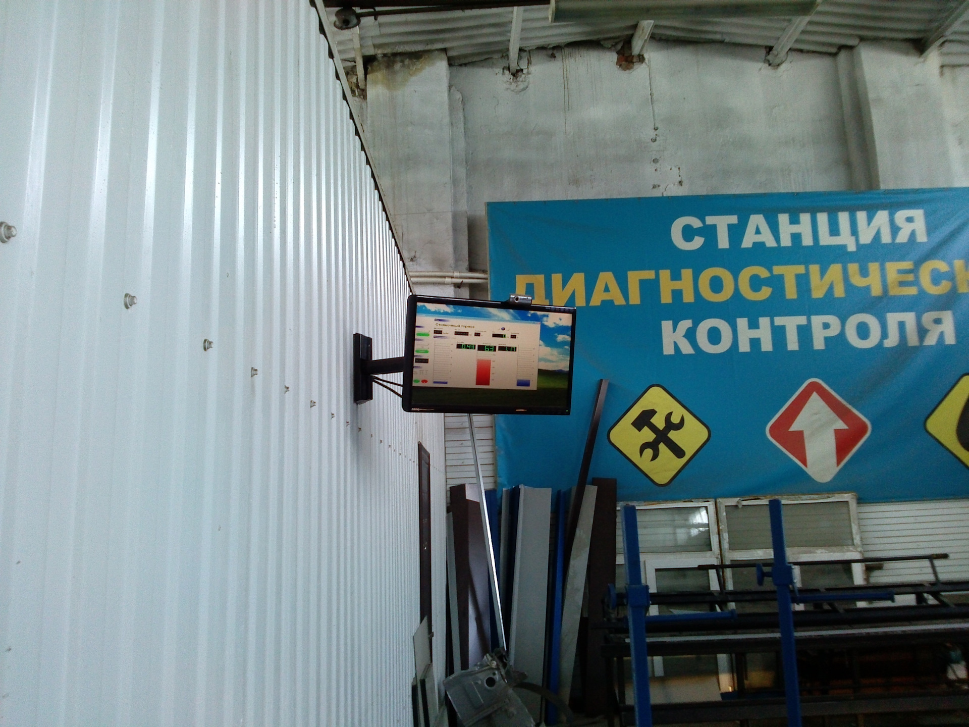 Регулировка зазоров в задних тормозах — Hyundai Accent (2G), 1,5 л ...