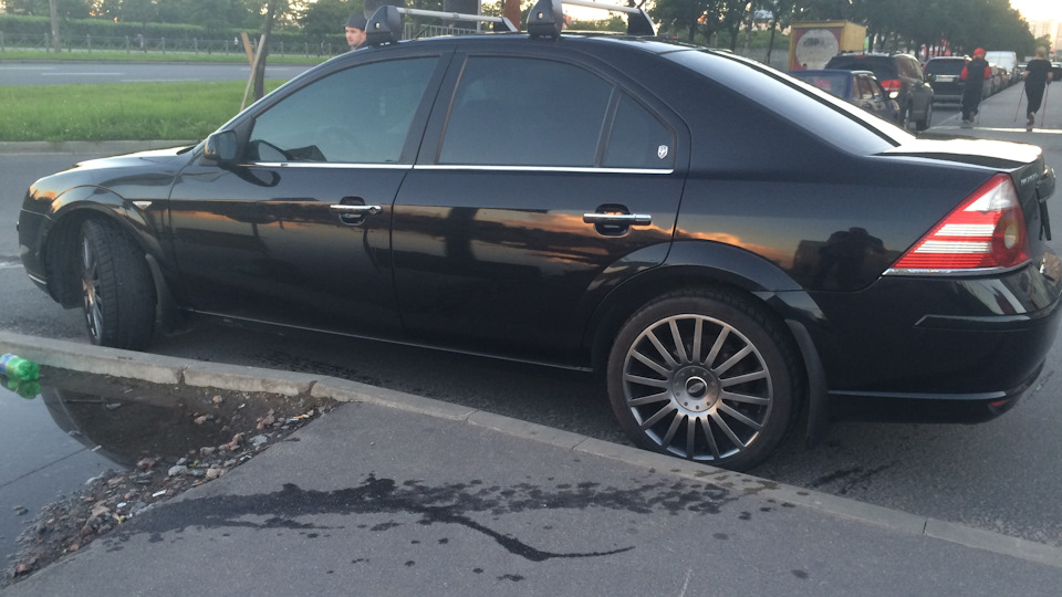 Ищу кто может поменять лампочки в приборной панели — Ford Mondeo III, 2 ...