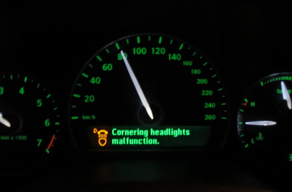 На SID надпись cornering headlights malfunction))) — Saab 93 (2G), 2 л