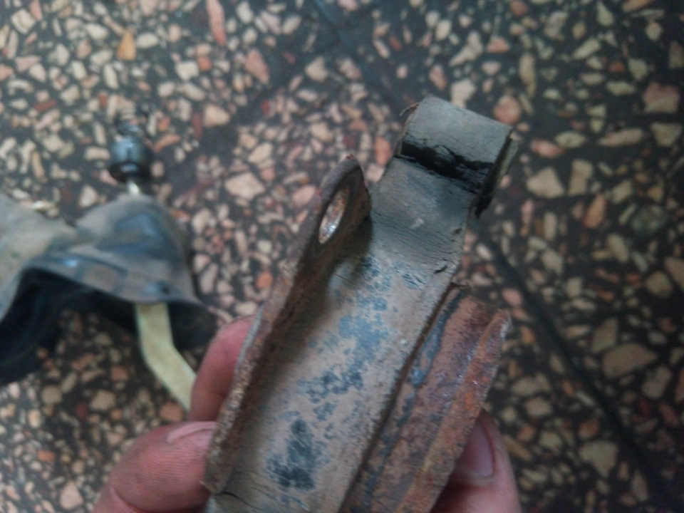 Установка короткоходной кулисы — Lada 21102, 1,5 л, 2001 года | визит ...