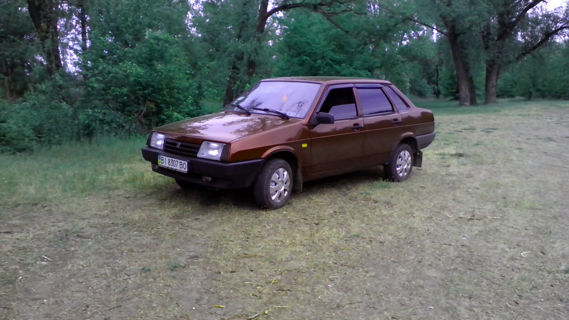 Lada 21099 1.6 бензиновый 2008 | спелая вишня на DRIVE2