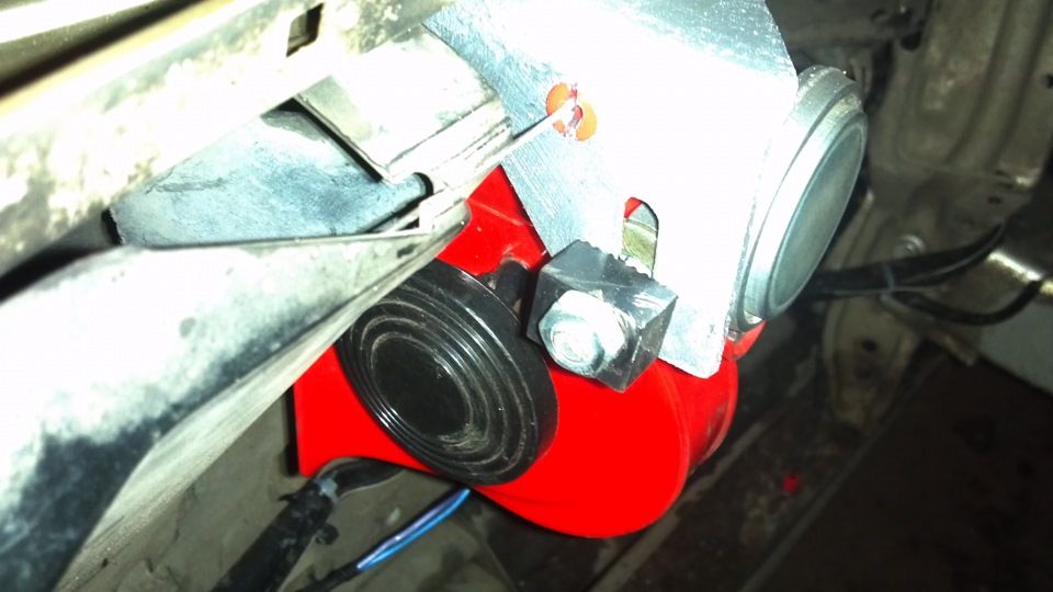 Установка дизеля 1.9D (Сигнал компрессорный) — Audi 100 (C3), 1,9 л ...