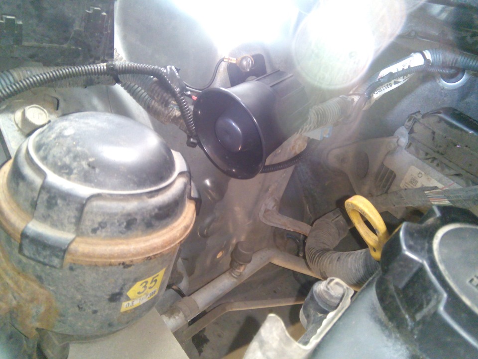 Установка автосигнализации на Тойота Ярис 2008 МТ без автозапуска — DRIVE2