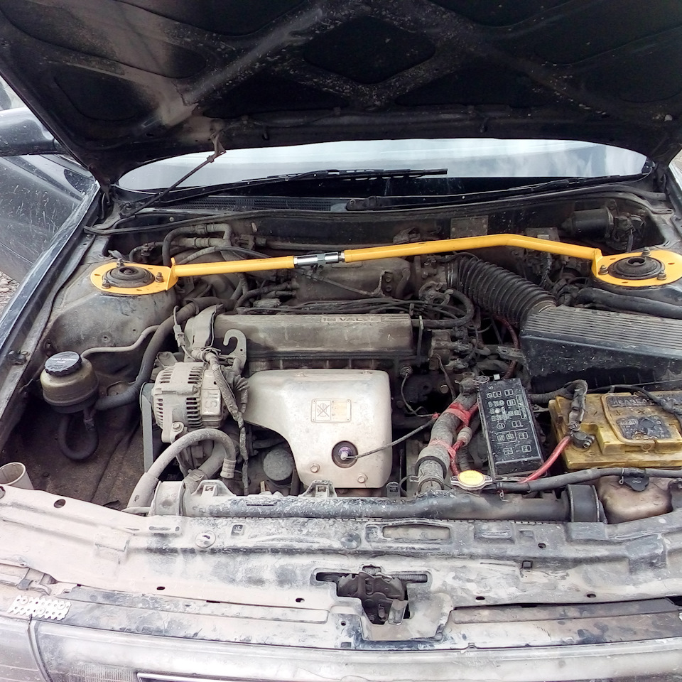 Теперь под капотом у меня модно:) — Toyota Vista (30), 2 л, 1991 года ...