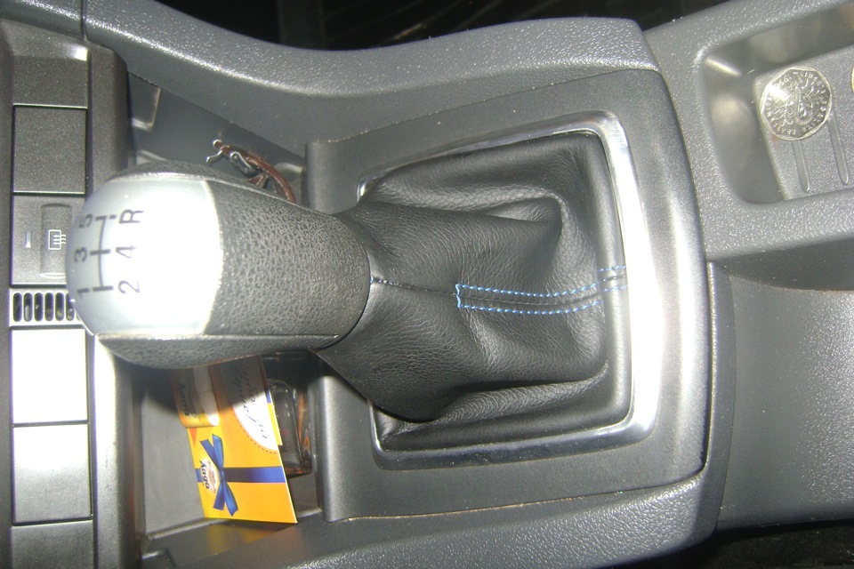 обтяжка руля в кожу — Ford Focus II Hatchback, 1,8 л, 2007 года ...