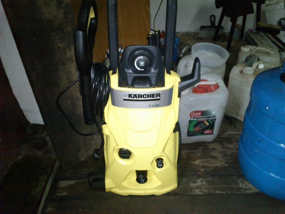Почему кёрхер работает рывками причина к7. Керхер 5. Керхер 5 работает рывками. Керхер 5 работает рывками. 5.