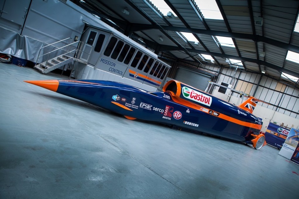 Сверхзвуковой автомобиль Bloodhound SSC