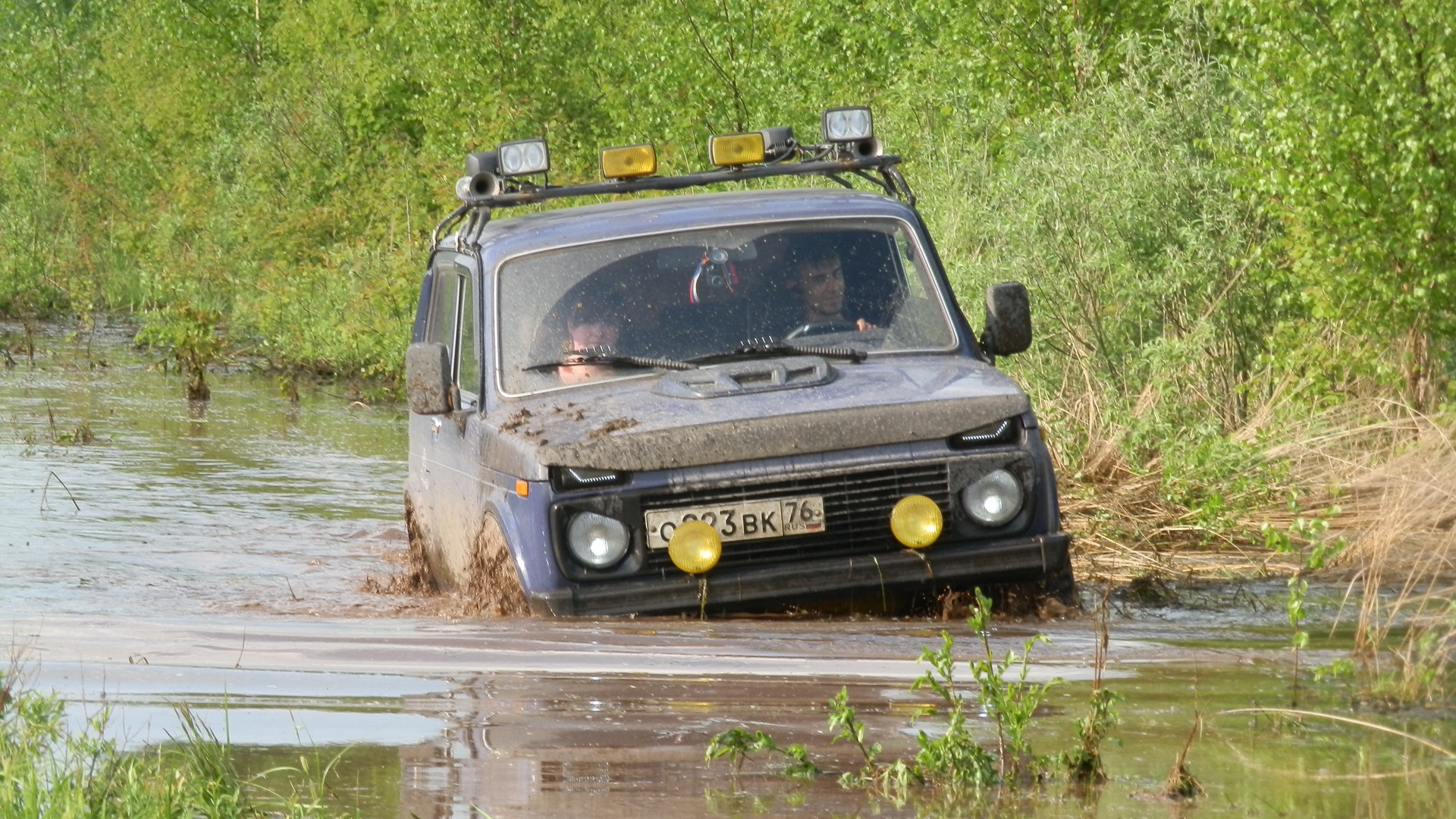 Lada 4x4 3D 1.7 бензиновый 2007 | Синяя Бестия на DRIVE2