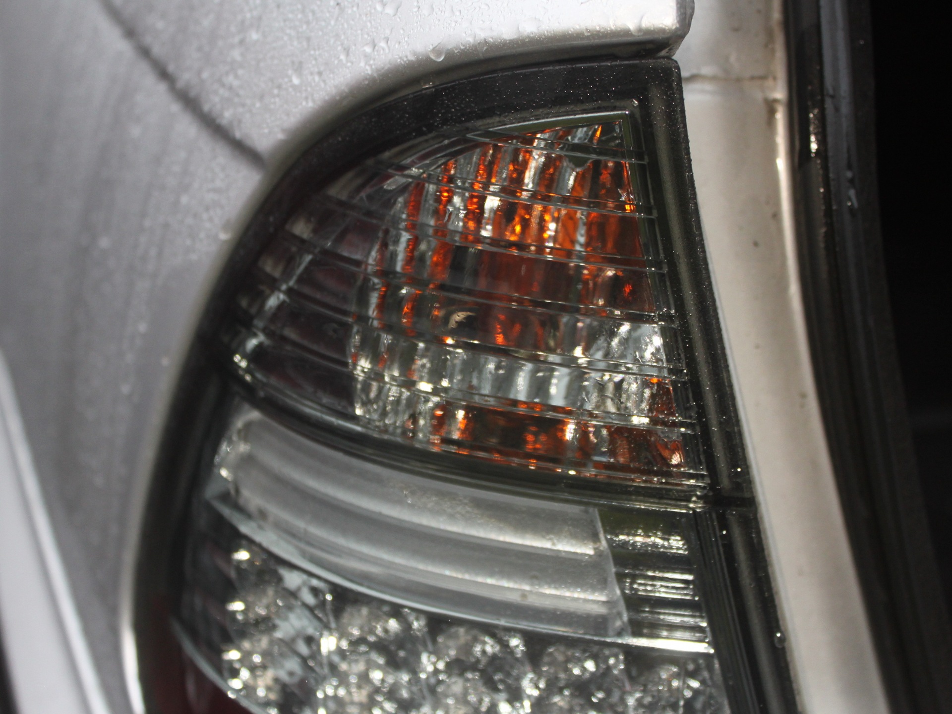 Dakota (150-5а). Оранжевые поворотники 2112. Американские поворотники пассат б4. Поворотник ваз 2110 оранжевый. Поворотники eser 2114 оранжевые.