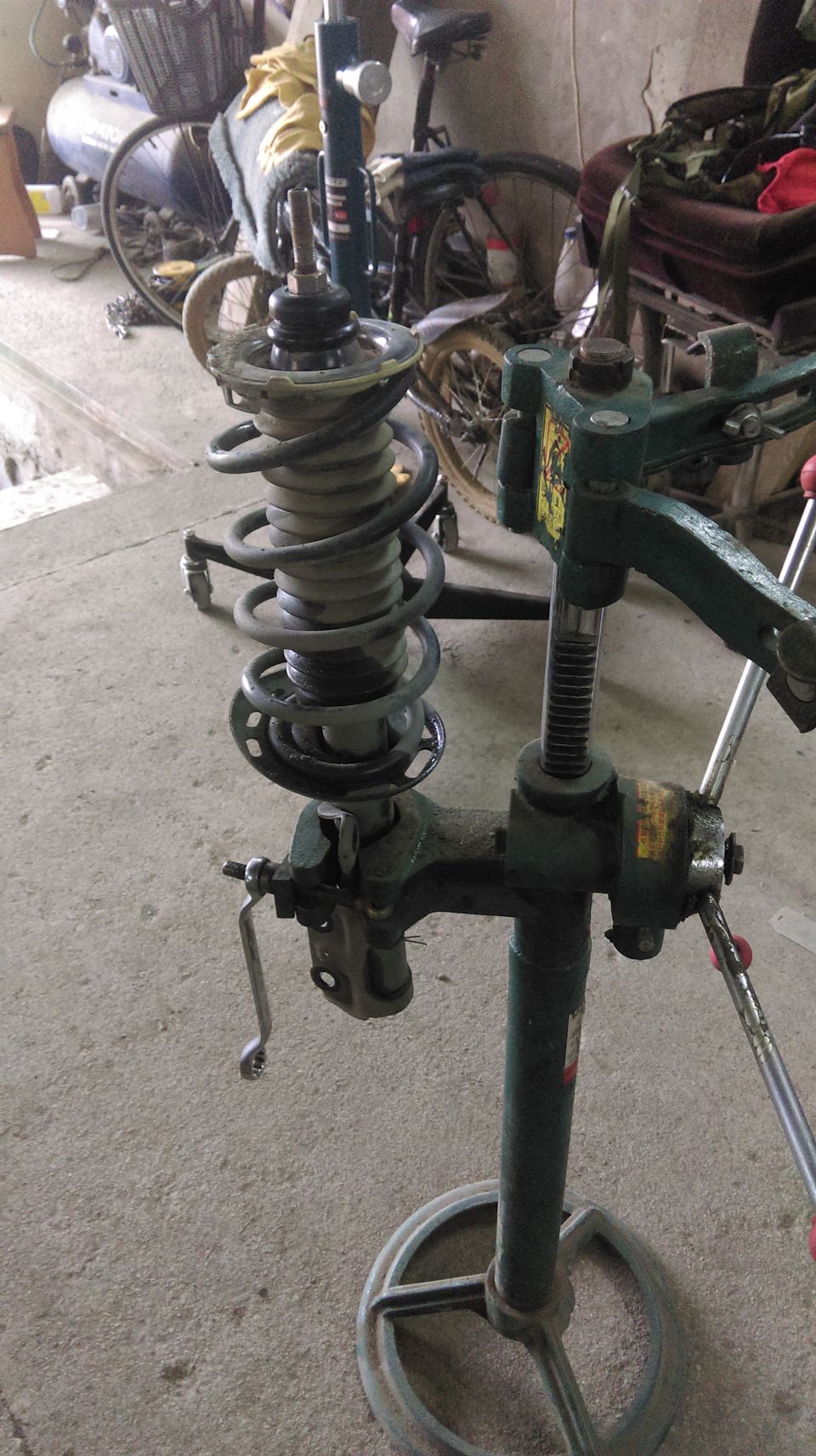 Прокачка передних стоек😤 — Honda Airwave, 1,5 л, 2006 года | своими ...