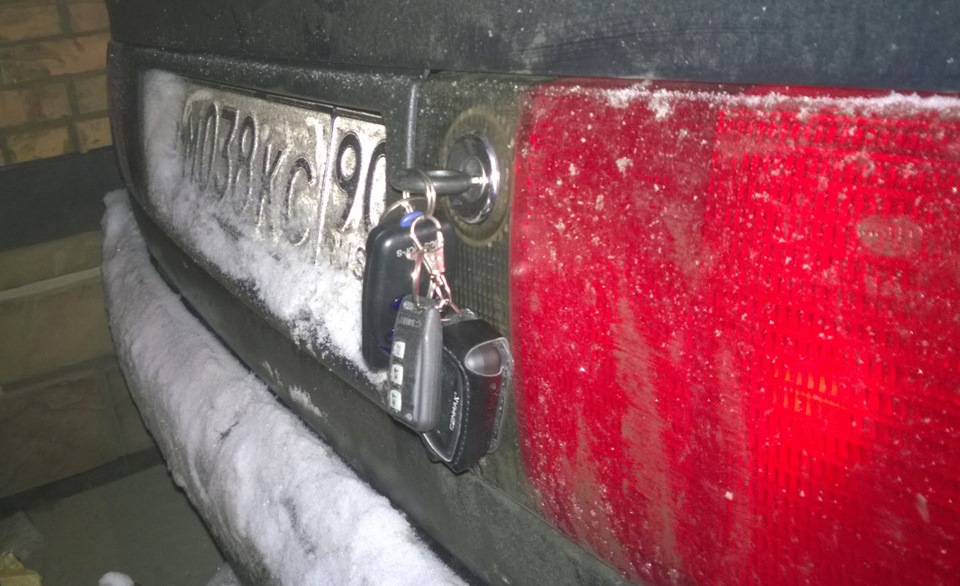 Доволен, как слон :) Прошу извинить за грязную машину — на морозе мыть не решаюсь — Audi 100 (C4)