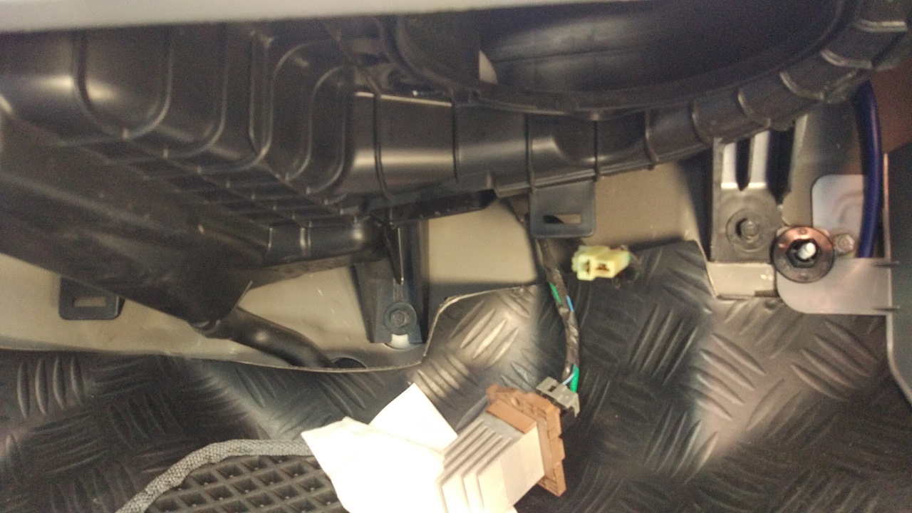 испаритель кондиционера солярис 2012. компрессор кондиционера хендай акцент тагаз. 4. как снять кондиционер хендай. компрессор кондиционера хендай соната тагаз.