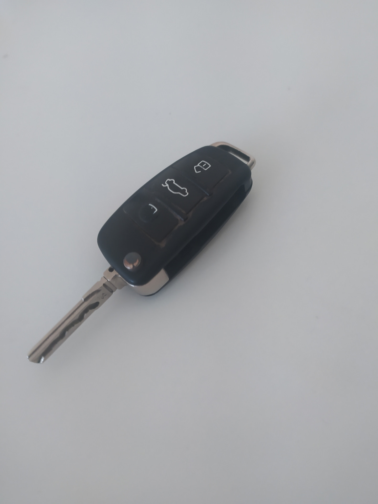 Вопрос по ключам с keyless 433Mhz — Audi Q7 (1G), 3 л, 2007 года |  электроника | DRIVE2