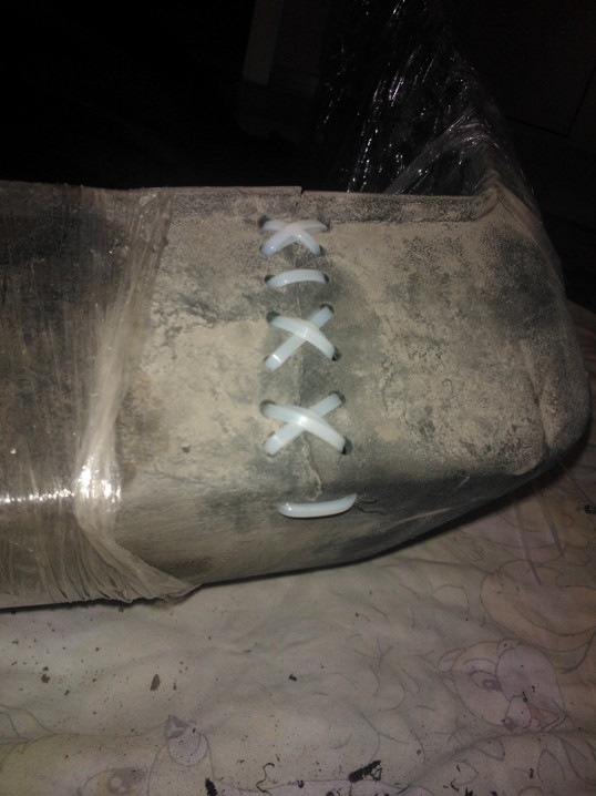 Треснул бампер >_