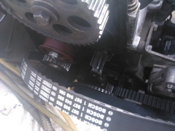 потекла помпа — LADA 2114, 1,5 л., 2004 года | поломка | DRIVE2