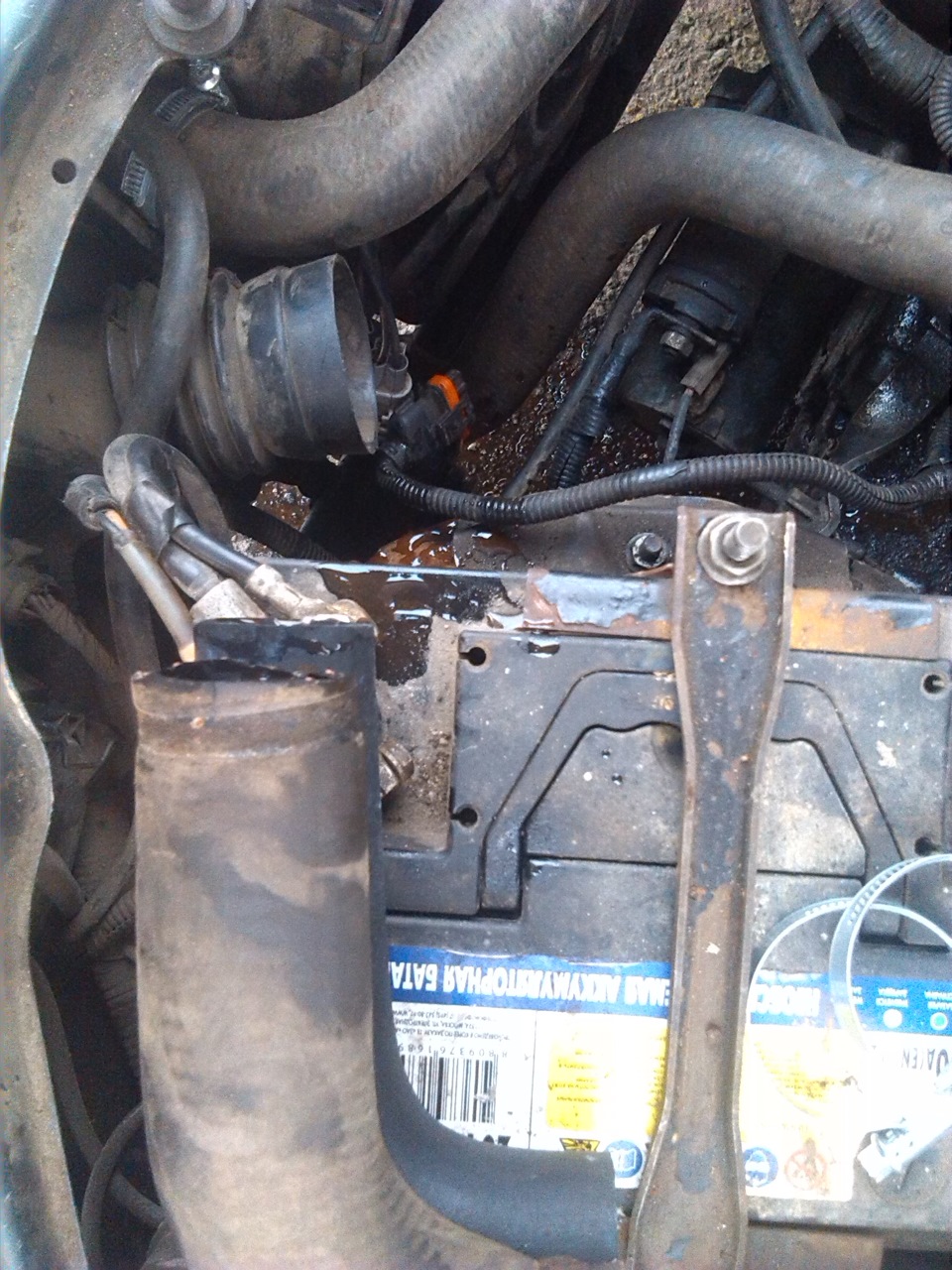 сравнение патрубков охлаждения — Lada Приора универсал, 1,7 л, 2010 ...