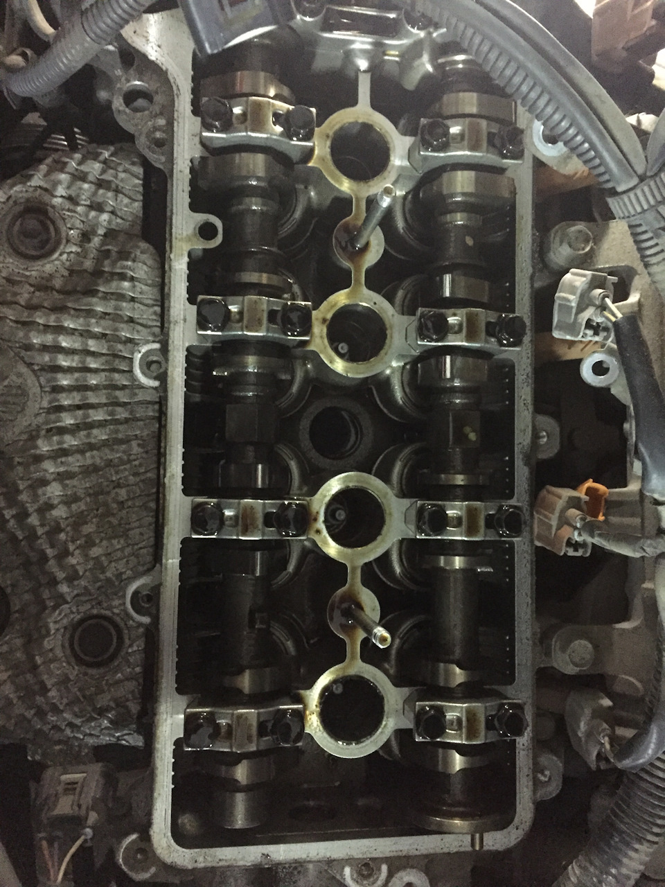 Масло и прокачка масляного насоса — Cadillac Escalade (2G), 6 л, 2005 ...