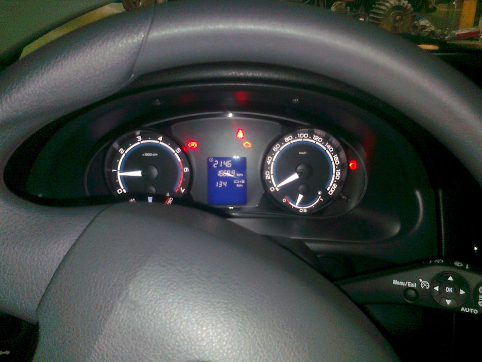 Загорелся Check Ошибка P1558 — Lada Приора хэтчбек, 1,6 л, 2014 года ...