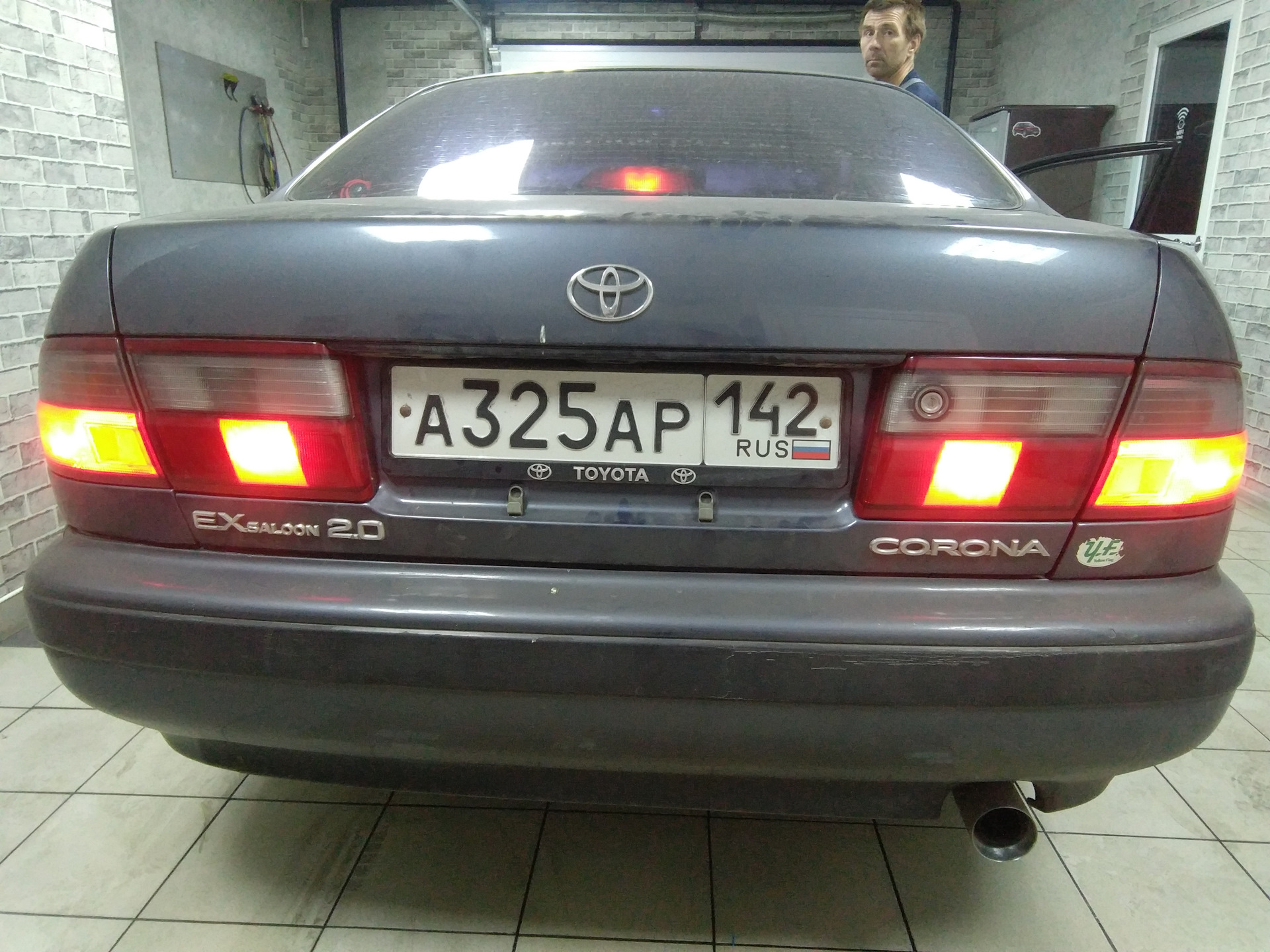 Не работают стоп сигналы toyota carina