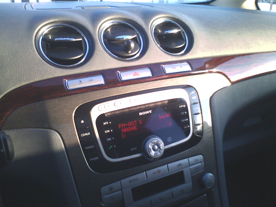Фото в бортжурнале Ford S-Max (1G)