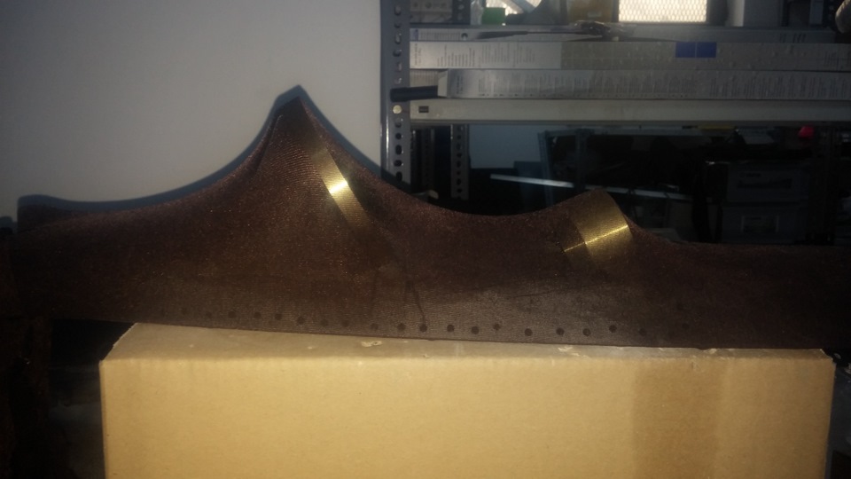 Травка зеленеет, солнышко блестит. Трохполоска в сени к нам летит ...