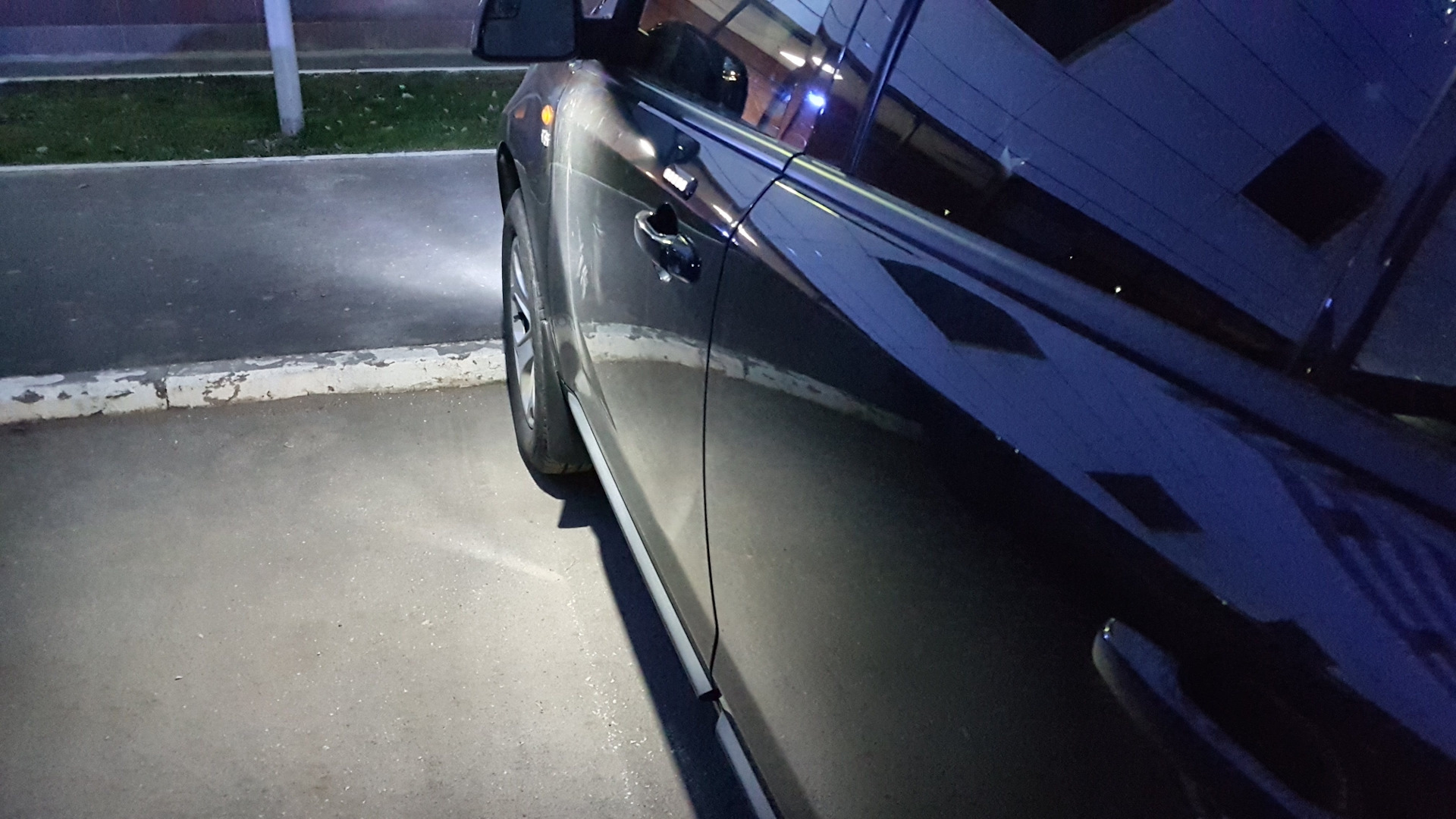 LED подсветка в зеркала заднего вида — Ford Edge (1G), 3,5 л, 2014 года ...