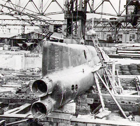 1efe71es 960 Маленькая подводная лодка как называется