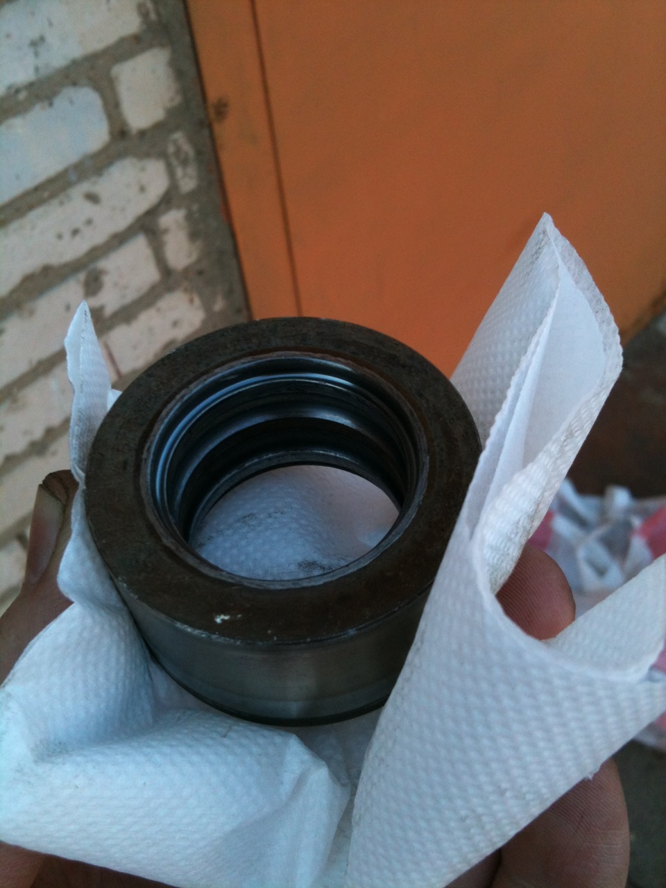 Ролик обводного ремня — Volvo S40 (1G), 1,9 л, 1998 года | своими ...