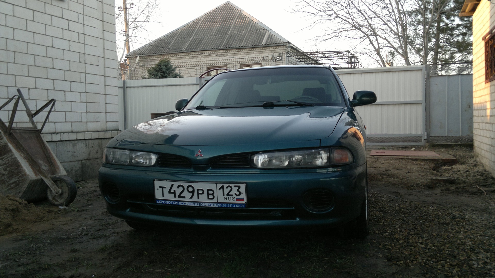 Mitsubishi Galant (7G) 1.8 бензиновый 1996 | 1,8 sohc 16 v. на DRIVE2