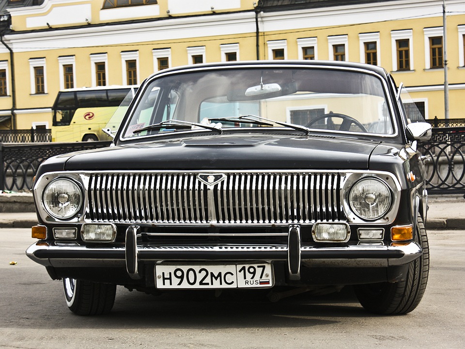 Газ 2401. Автомобили СССР В классическом стиле.