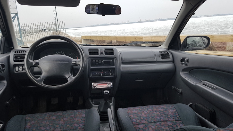 Фото в бортжурнале Mazda 323 V
