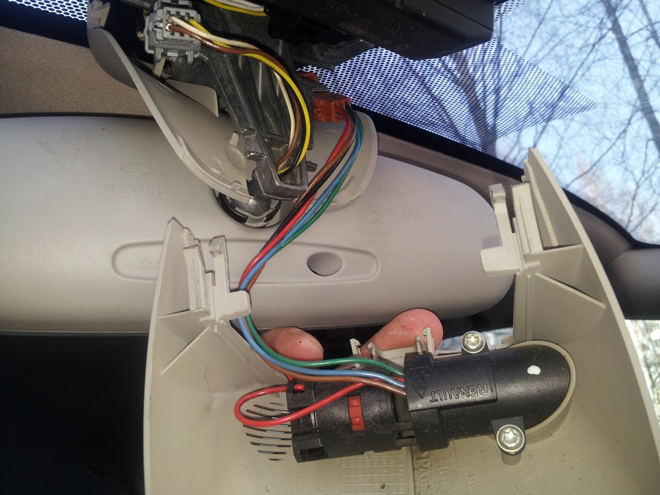 фотохромное зеркало заднего вида — Renault Laguna II, 1,9 л, 2001 года ...