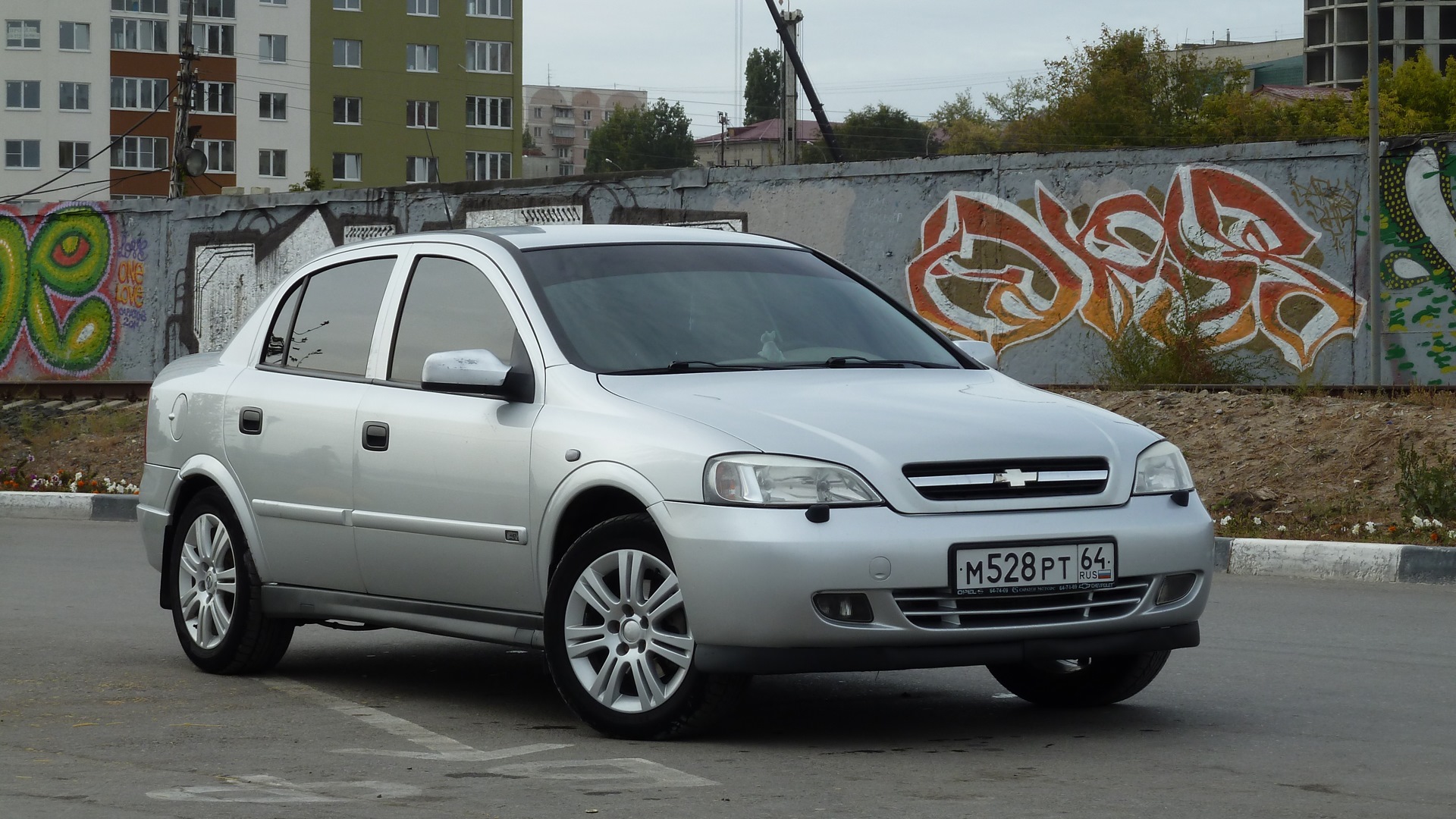 Авто вива. Шевроле Viva. Chevrolet Viva 205/60. Chevrolet Viva автомобили Chevrolet. Шевроле Viva р 16.