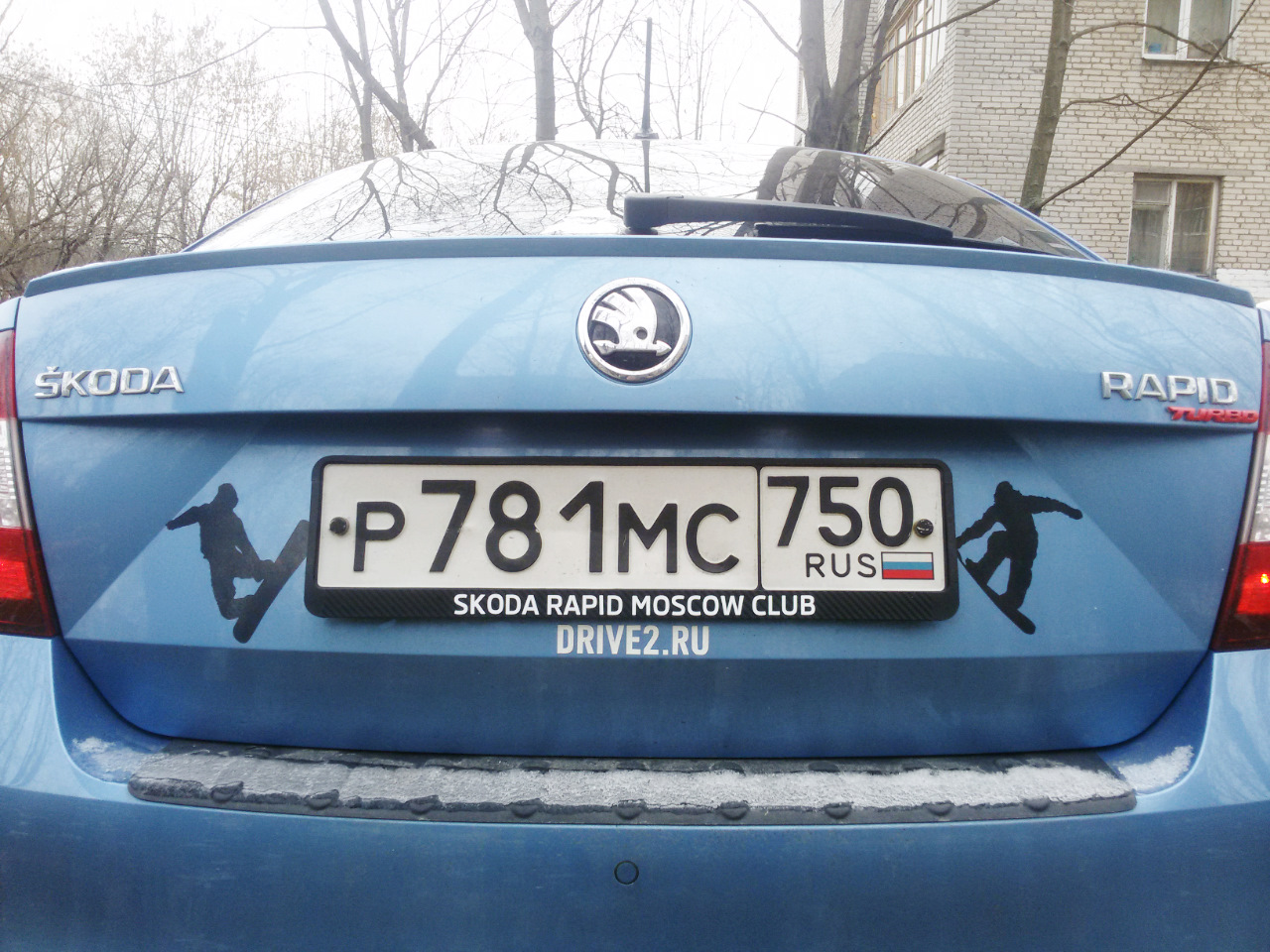 клубные наклейки на автомобиль. шкода рапид надпись. наклейки шкода рапид. Skoda rapid аэрография. наклейки шкода рапид.