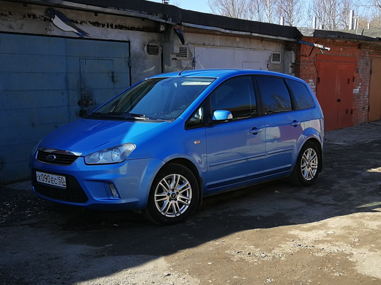 Поставь 205. Ford c Max 2008. Ford c-Max r16.