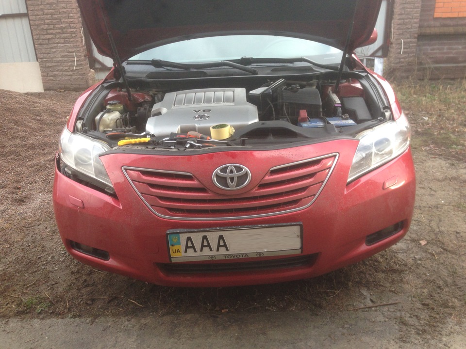 Мытье фары изнутри — Toyota Camry (XV40), 3,5 л, 2006 года ...