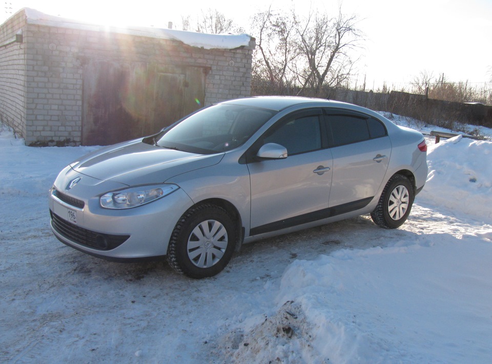 4. Тонировка — Renault Fluence, 1,6 л, 2011 года | стайлинг | DRIVE2