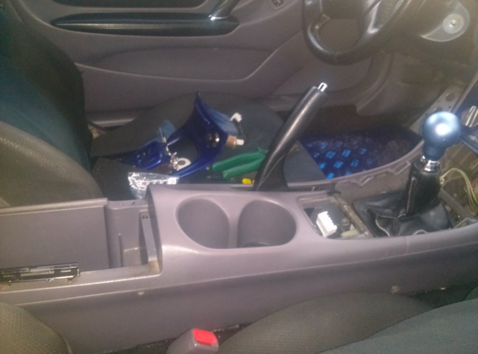 Натяжка ручного тормоза)) — Toyota Celica (230), 1,8 л, 2000 года ...