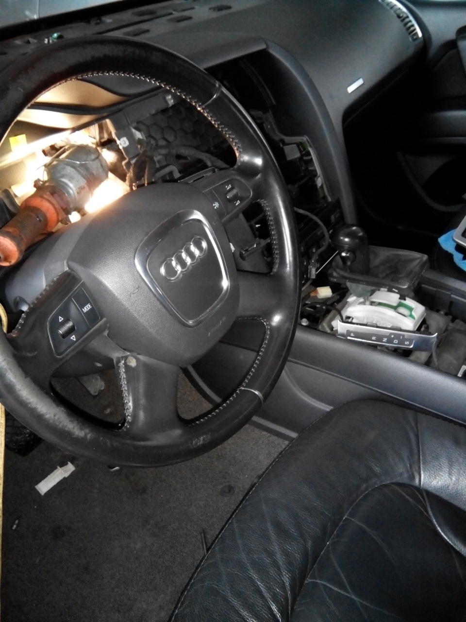 Фото в бортжурнале Audi Q7 (1G)