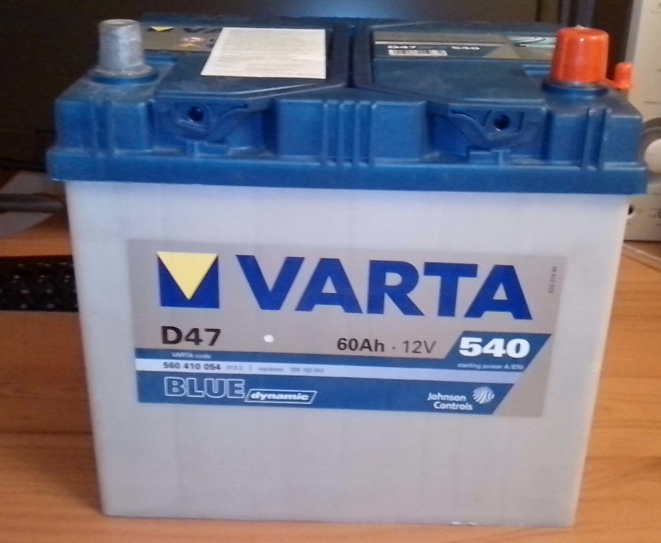 56 47 60. Varta d47 Blue Dynamic зарядить.