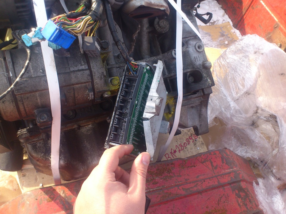 Печальный комп((( — Москвич 2141. Запчасти на фото: Z80898