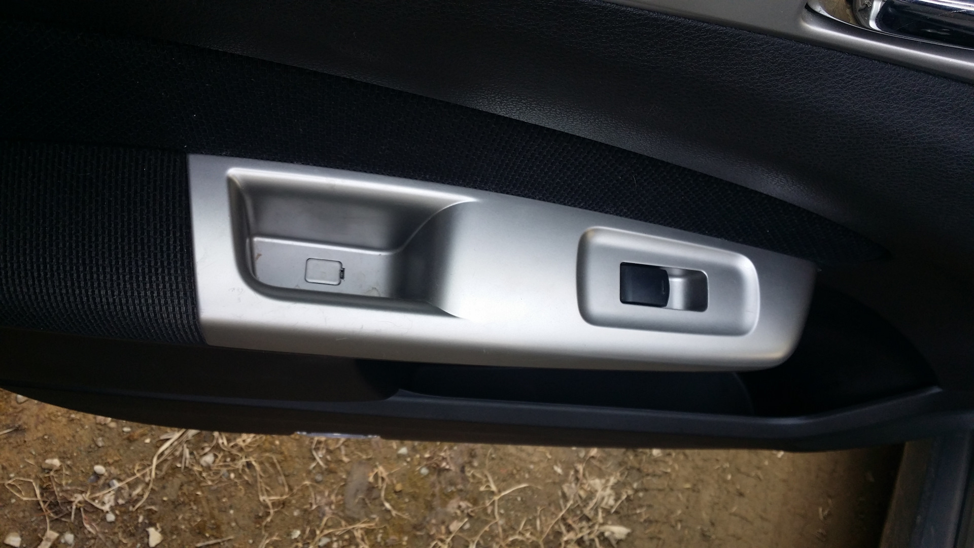 немного марафета) пробуем красить пластик салона — Subaru Forester (SH ...