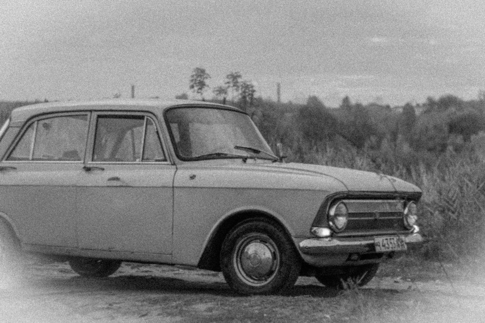 Теплая осень в Харькове 1970-го… Или 2К17-го? — ИЖ Москвич 412, 1,5 л ...